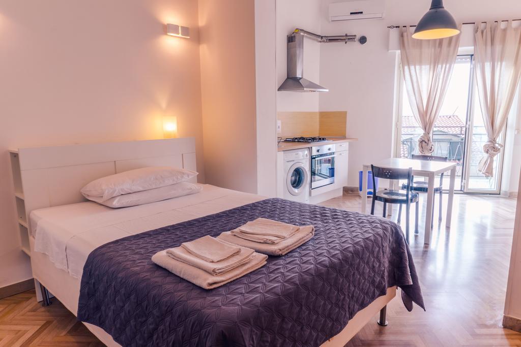 Solobed Lejlighed Reggio Calabria Eksteriør billede
